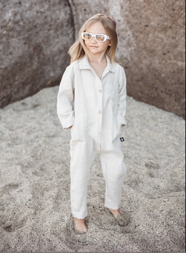 Sofa Killer smėlio spalvos vaikiškas lininis kombinezonas